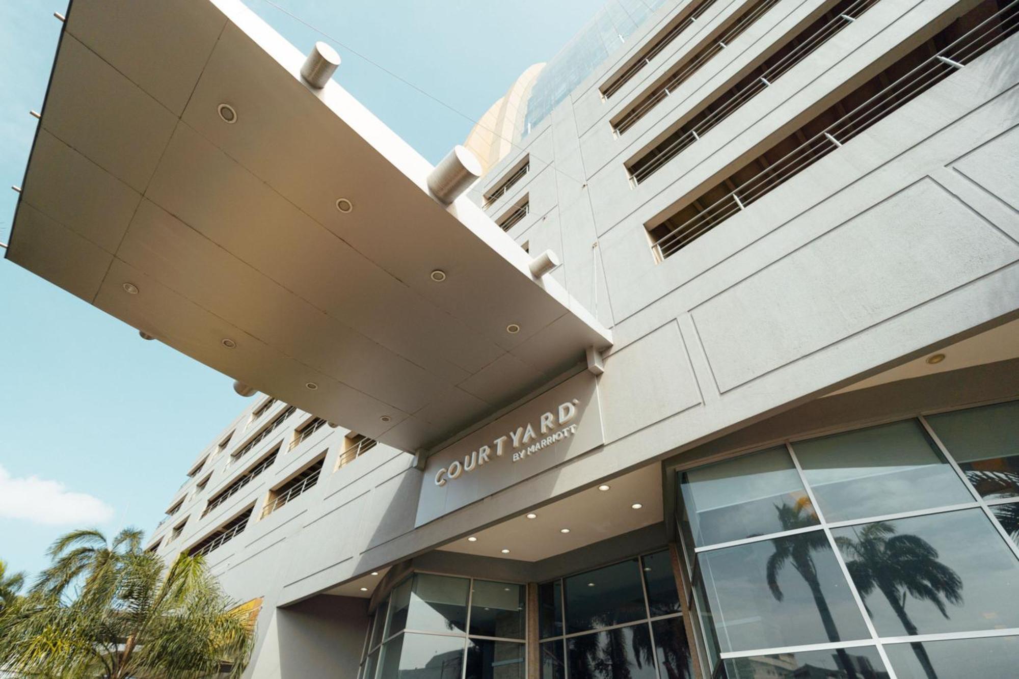 Hotel Courtyard By Marriott Guayaquil Exterior foto