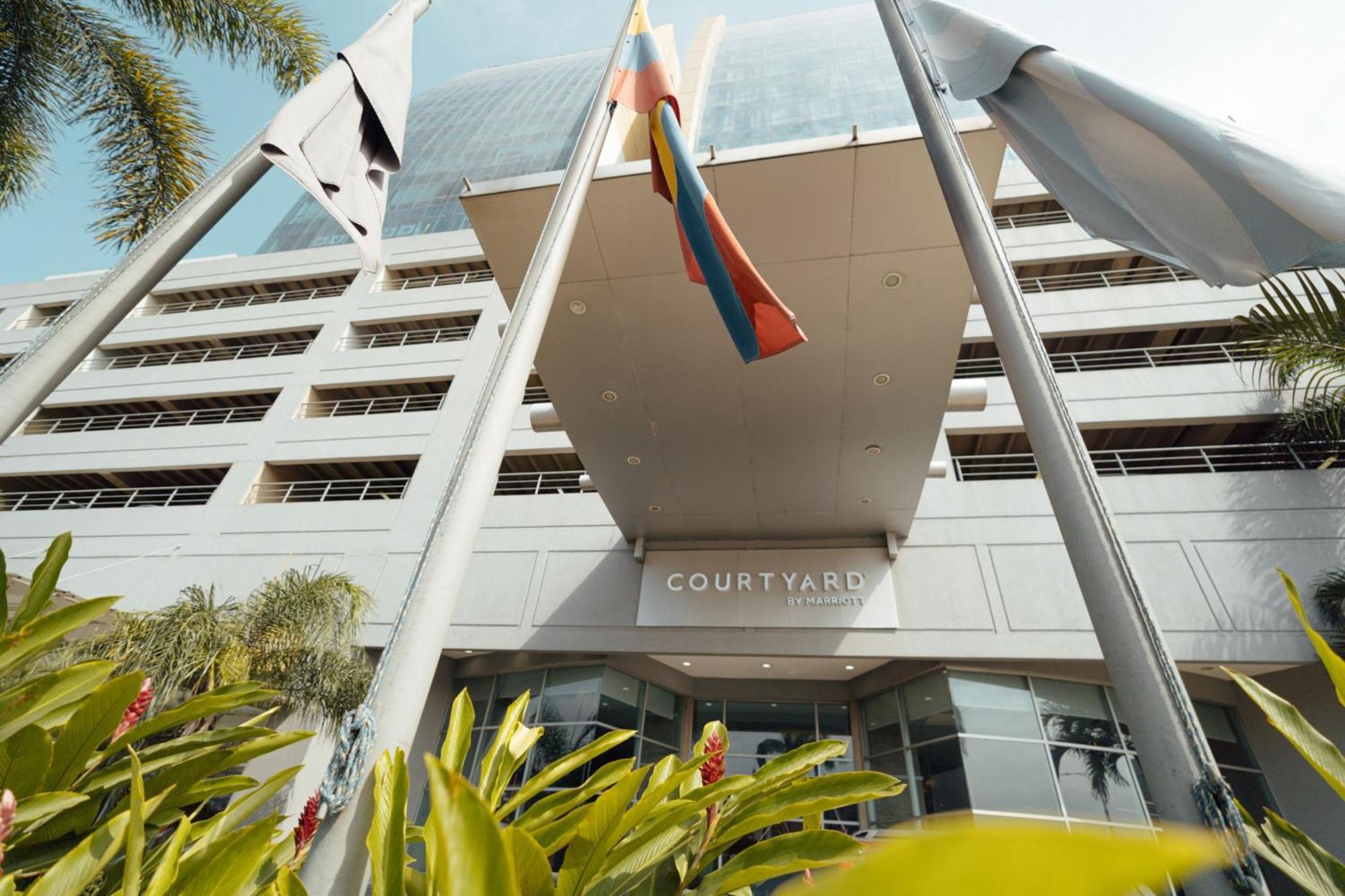 Hotel Courtyard By Marriott Guayaquil Exterior foto