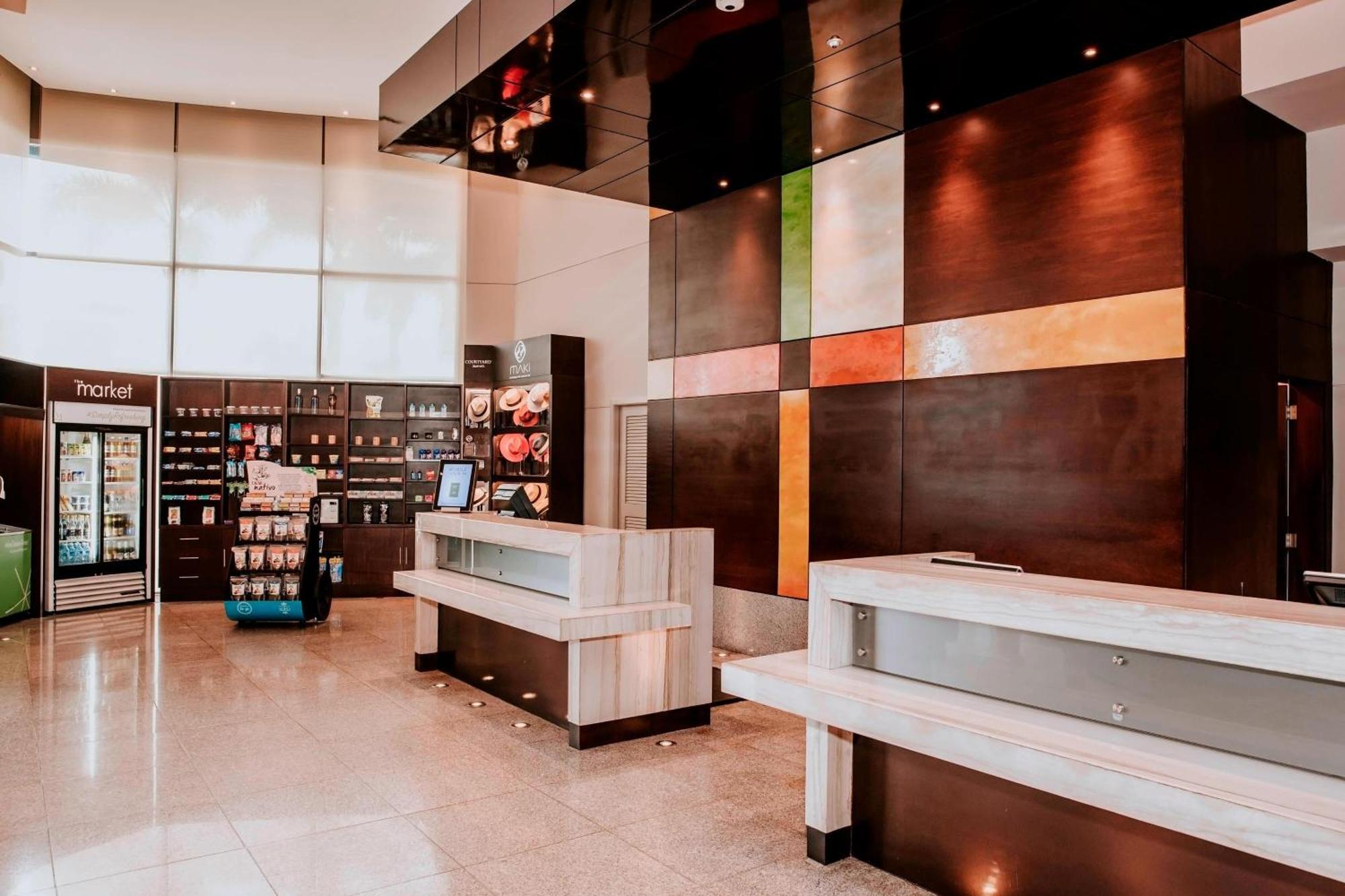 Hotel Courtyard By Marriott Guayaquil Exterior foto