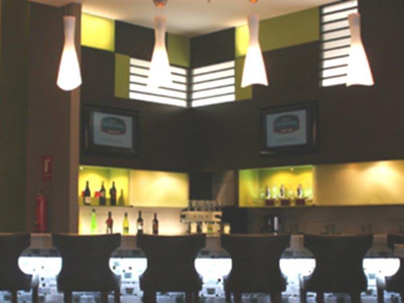 Hotel Courtyard By Marriott Guayaquil Exterior foto